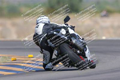 media/Oct-01-2023-SoCal Trackdays (Sun) [[4c570cc352]]/Turn 14 Backside (1120am)/